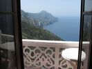 Olymbos, vue imprenable de notre chambre. Nous y avons pass� 2 jours